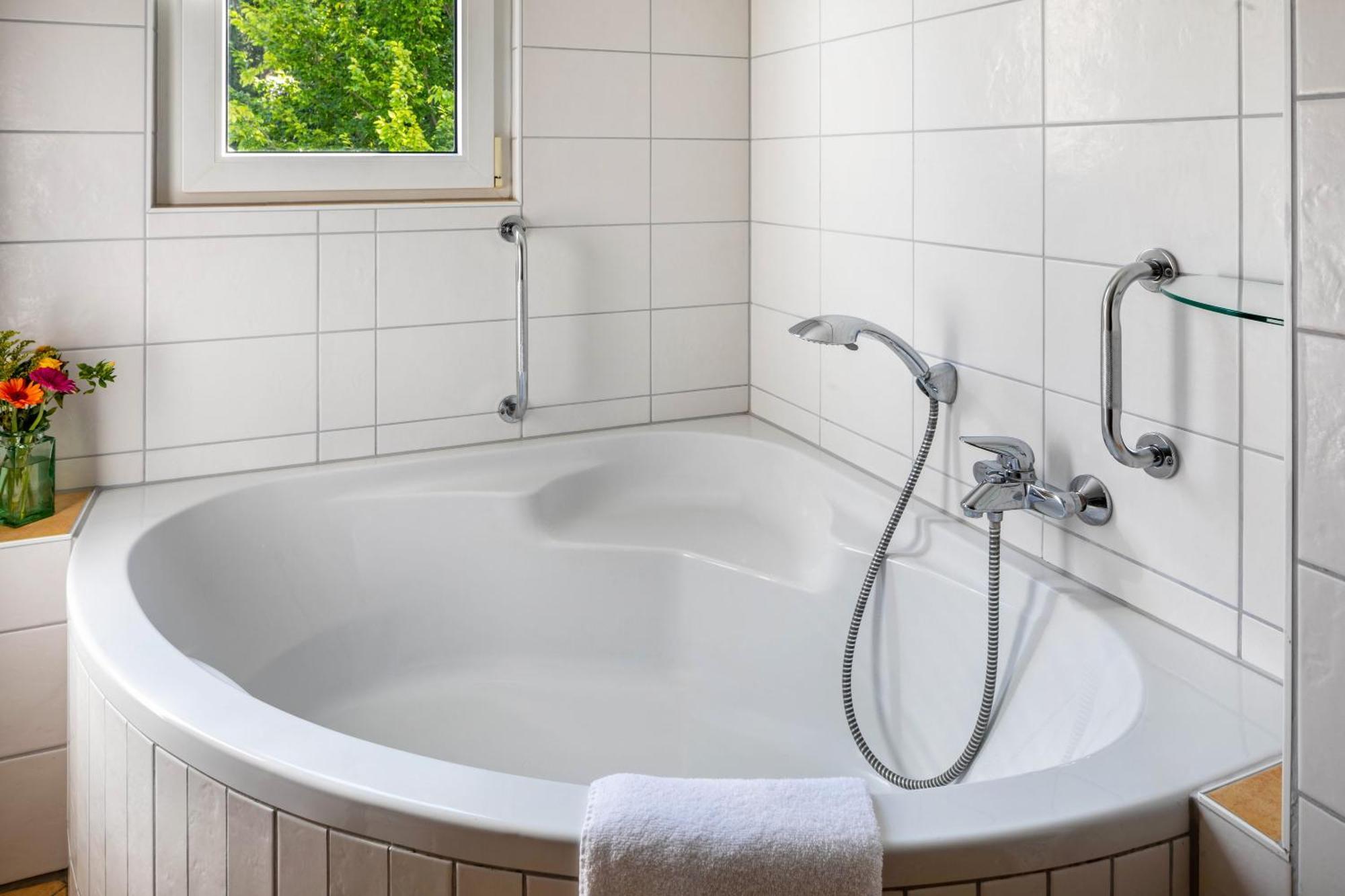 Ferienwohnung Am Neumagen Штауфен-им-Брайсгау Экстерьер фото